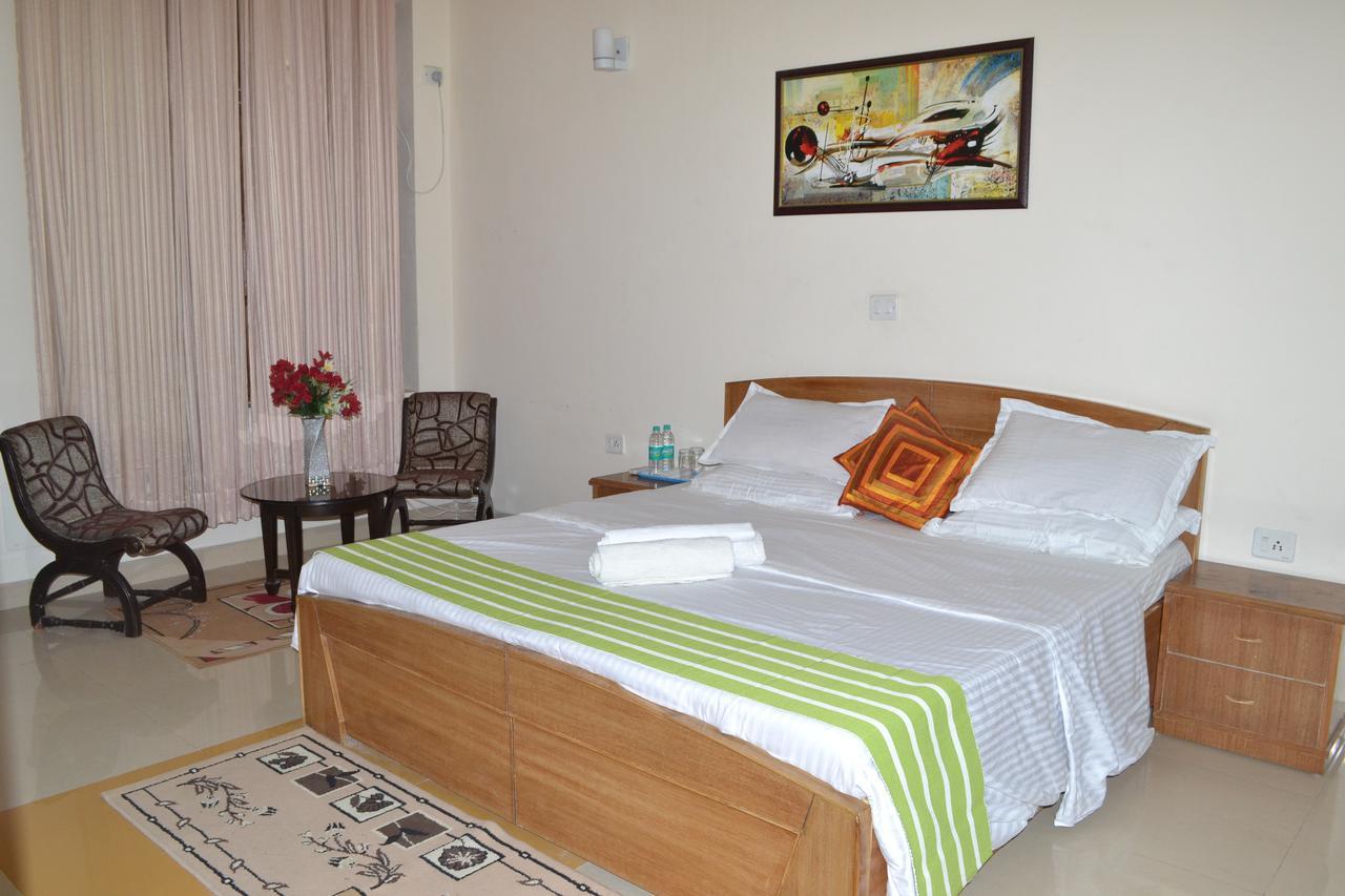 רישיקש Raj Cottage Ganga Vatika מראה חיצוני תמונה