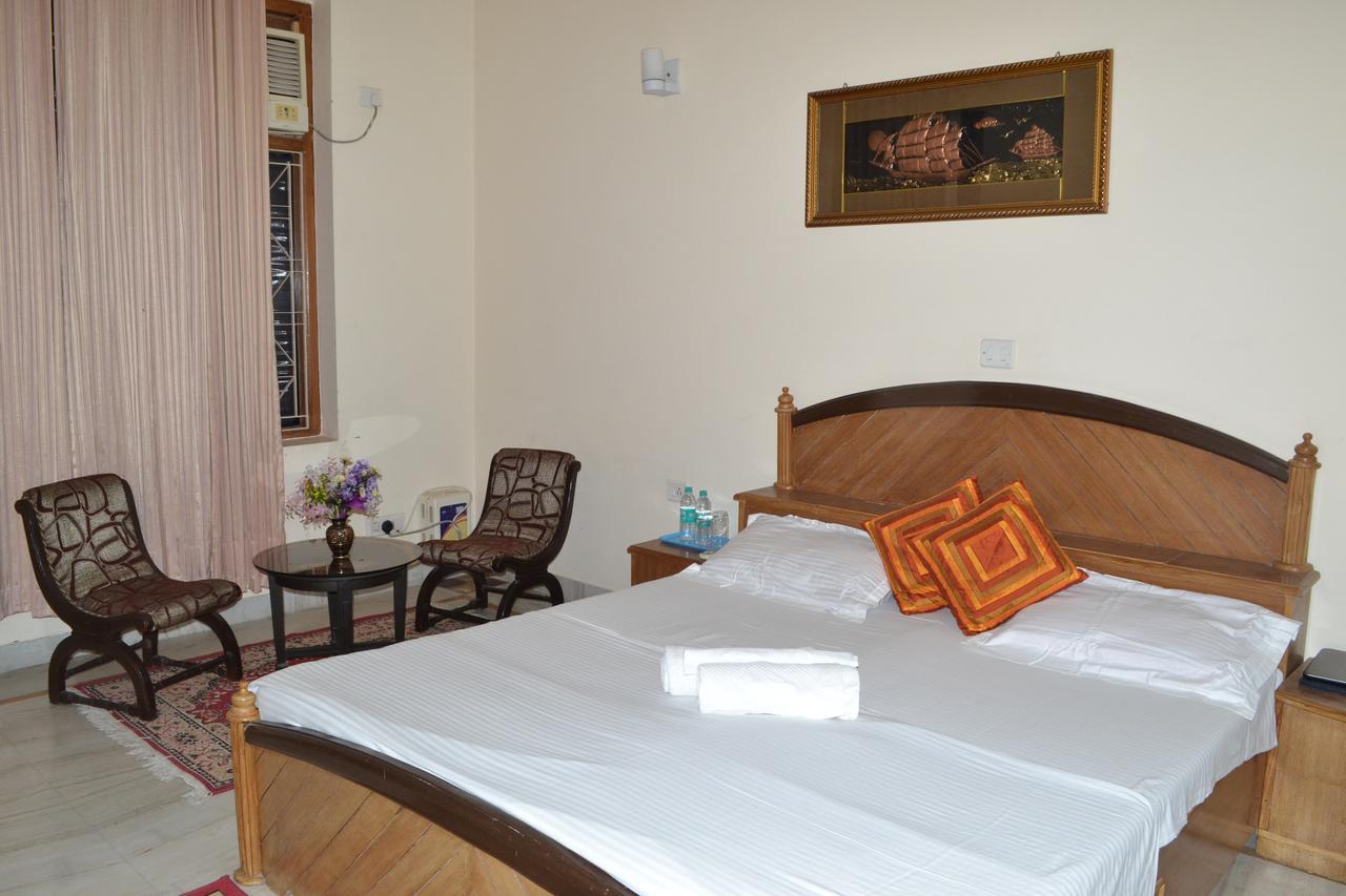 רישיקש Raj Cottage Ganga Vatika מראה חיצוני תמונה