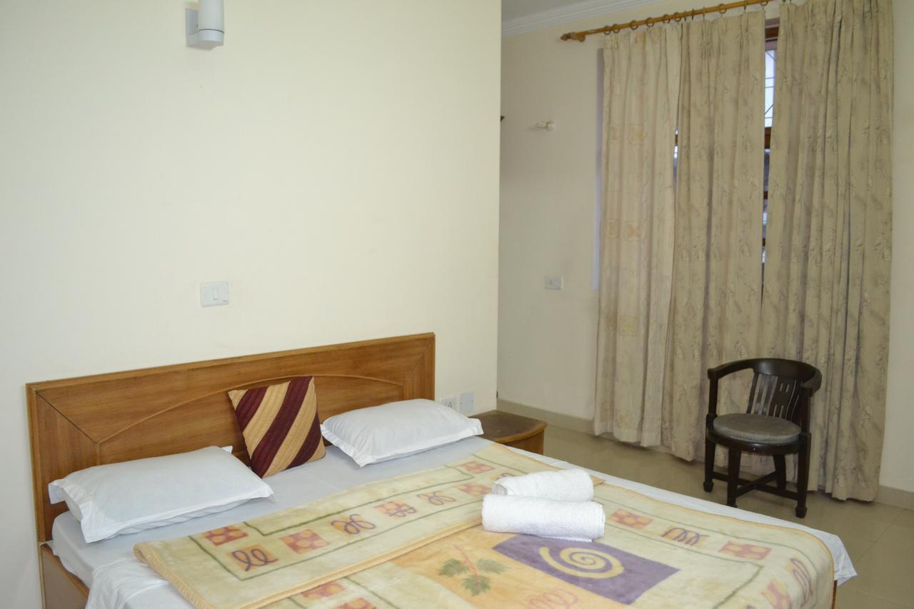 רישיקש Raj Cottage Ganga Vatika מראה חיצוני תמונה