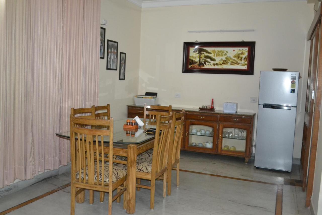 רישיקש Raj Cottage Ganga Vatika מראה חיצוני תמונה